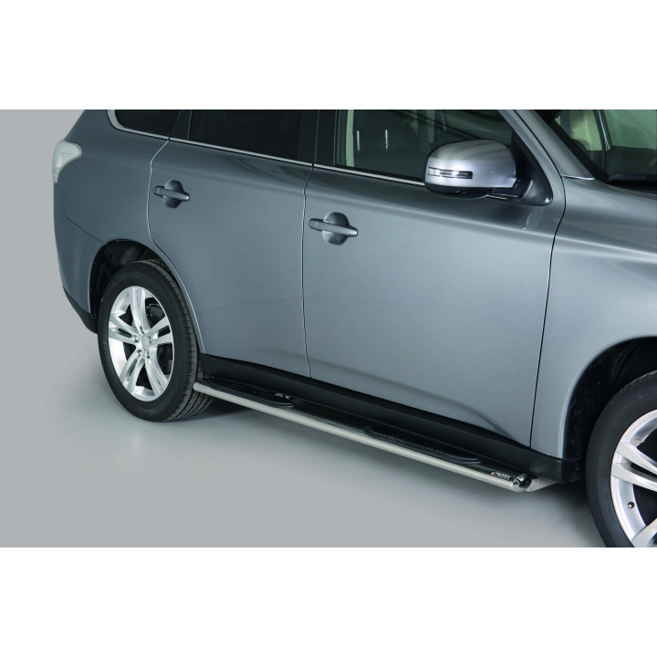 Oválne bočné nášľapy Mitsubishi Outlander 2020 - GPO/341