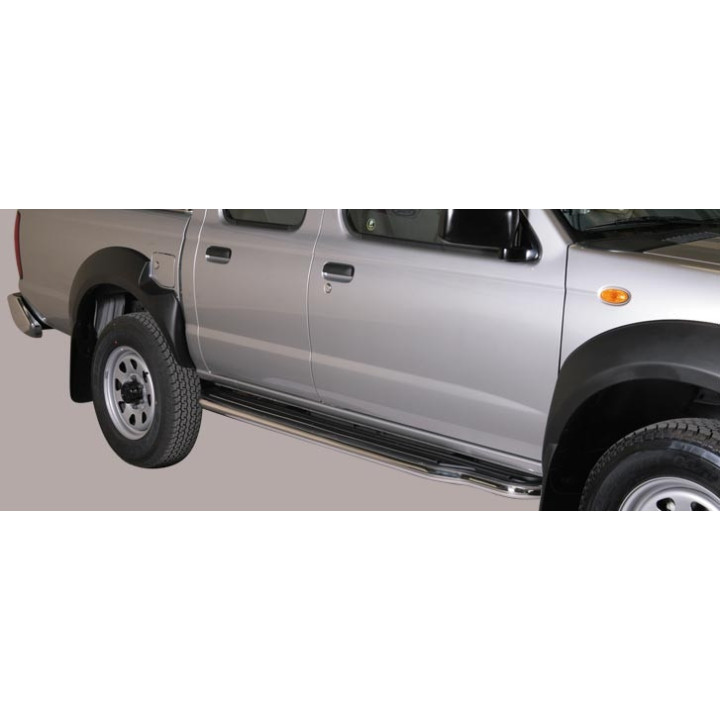 Bočné nášľapy Nissan NP300 2009- P/271